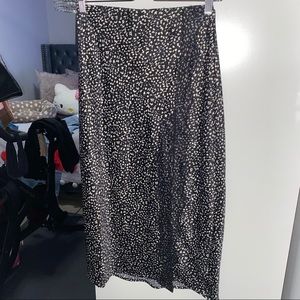 DYNAMITE SATIN MIDI SKIRT W/ LACE SIZE XS